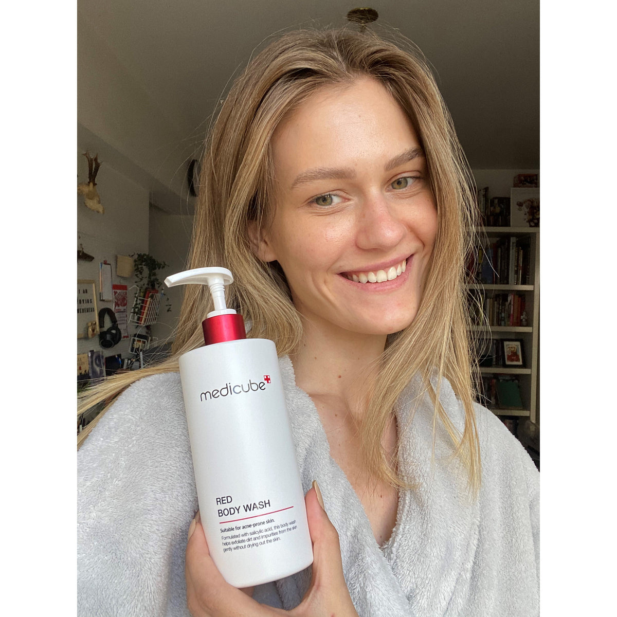 red-line-ultimate-face-and-body-care-set-r2 redbodywash_tn3_56d2342d-3584-4245-8859-53cd1e06976f.jpg